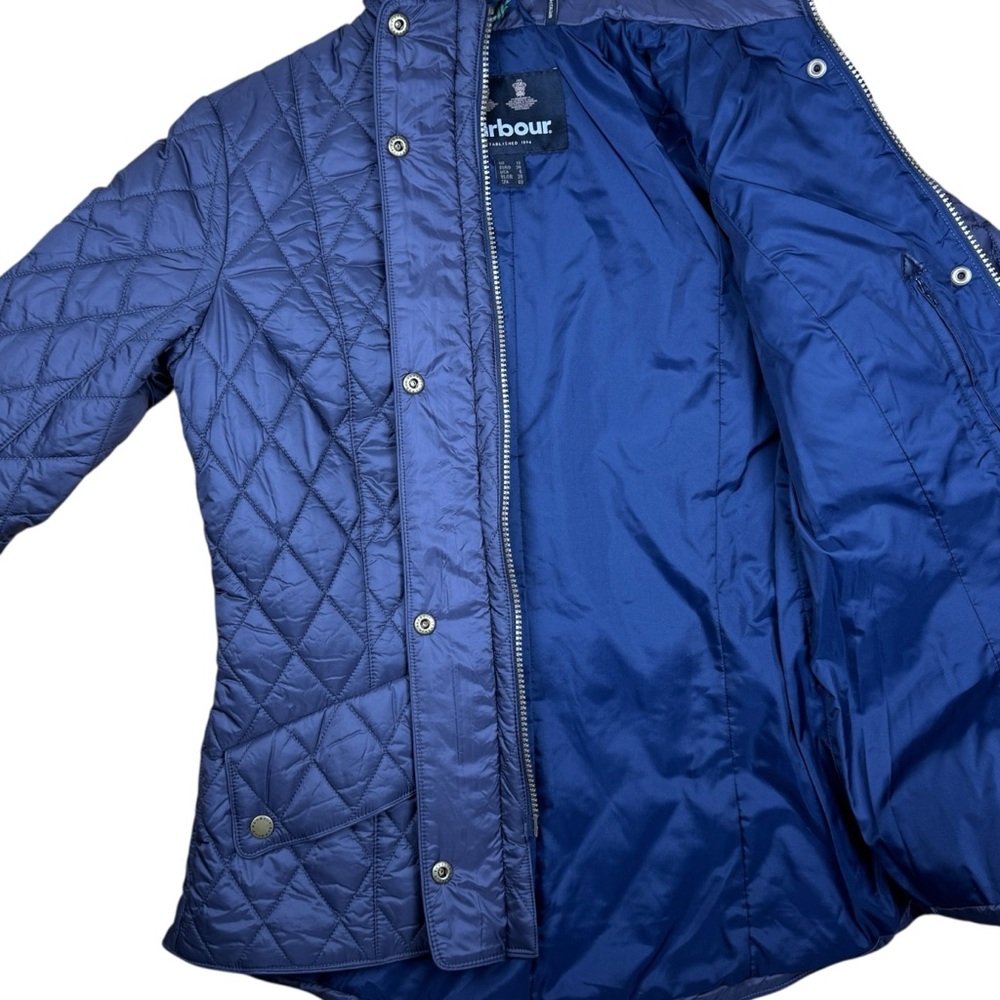Barbour Flyweight Calvary Quilted Jacket Navy Size 6 (UK 10) NWT - Picture 4 of 13